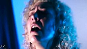 Marilou, spremna si za obožavanje stopala i masturbaciju sa kraljicom?