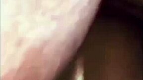 Ki-sim riisuutuu kadulla ja tapaa kaverin.