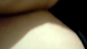 वह गर्म हो गई और मैंने अपने बेस्ट फ्रेंड की गैंड मसाज की