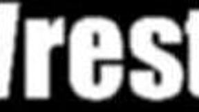 ميلانا تقاتل فيكتور في المباراة الثانية من سلسلة المصارعة