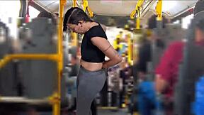 Öğrenci otobüste kamusal şantaja uğrar